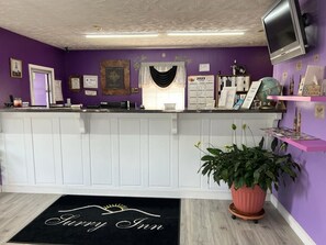 Reception - Surry Inn - Dobson - I-77 - Exit 93 (Dobson)