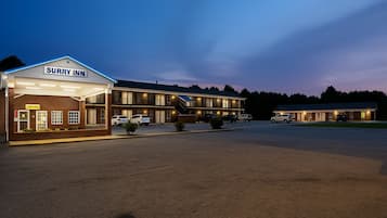 Fachada de la propiedad