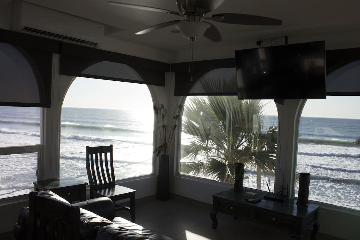 Premier Condo, 1 Bedroom