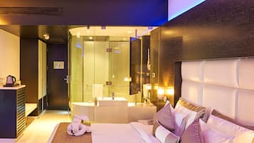 Tulip Room  | Bathroom