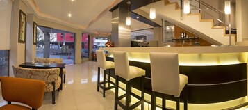 Bar (en la propiedad)