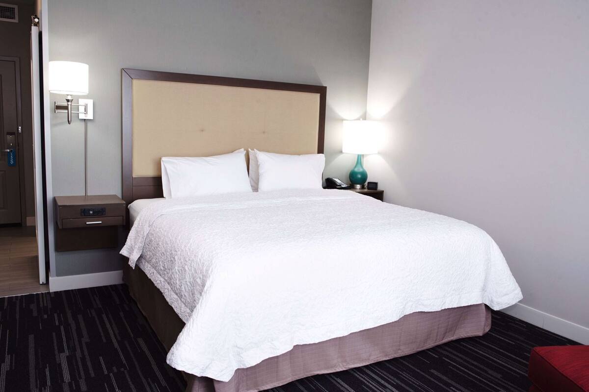 Desk, iron/ironing board, free WiFi, bed sheets