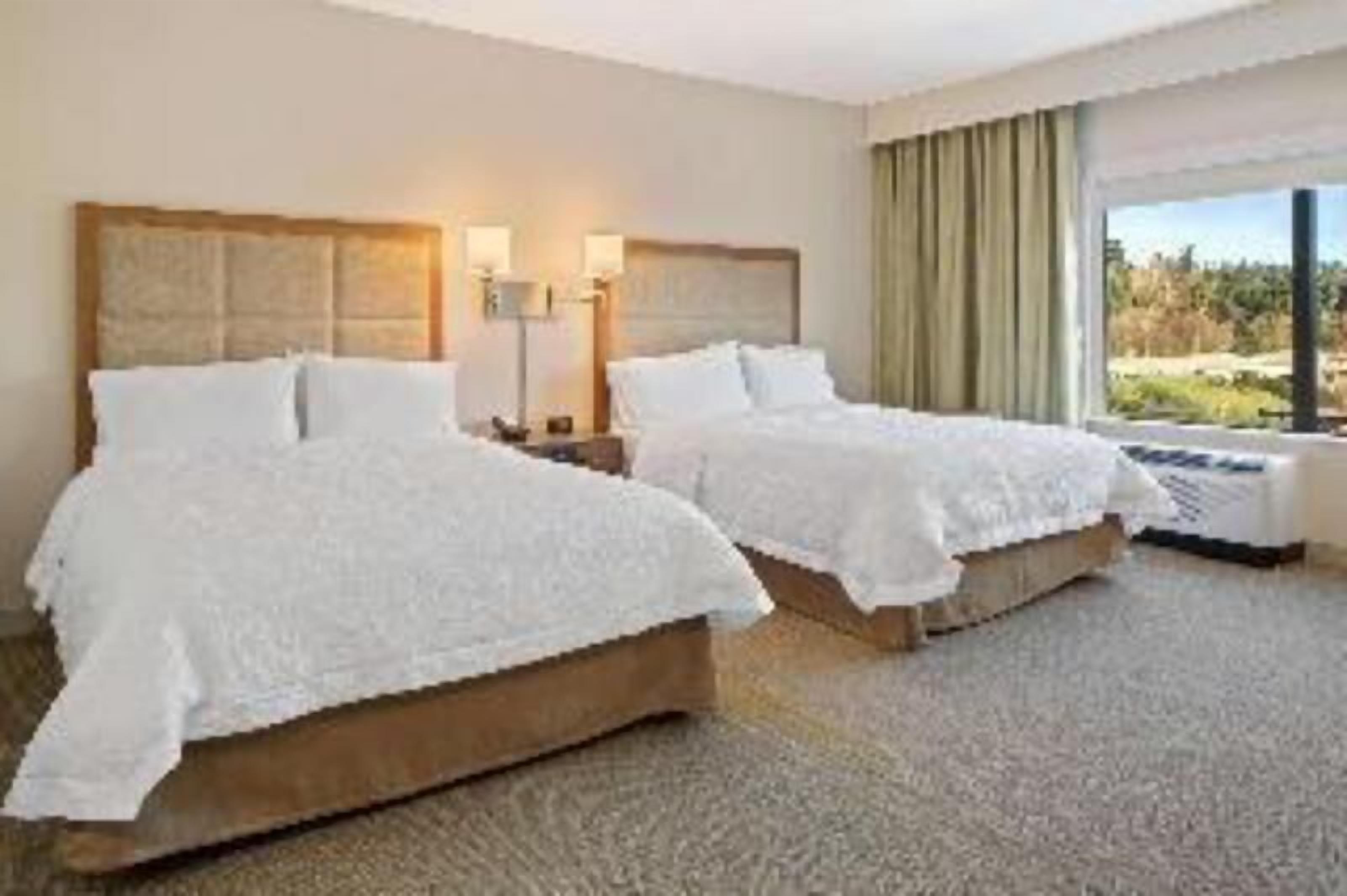 In-room safe, free WiFi, bed sheets