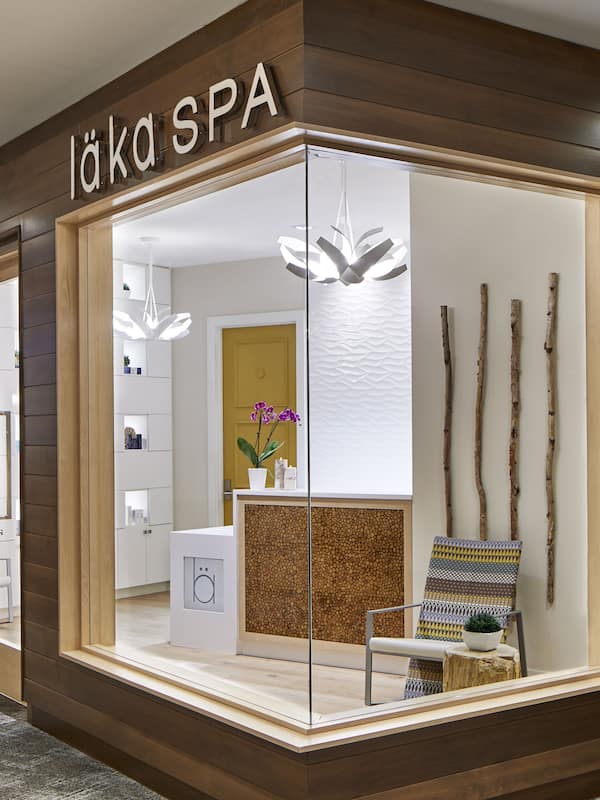 Couples treatment rooms, steam room, body treatments, aromatherapy