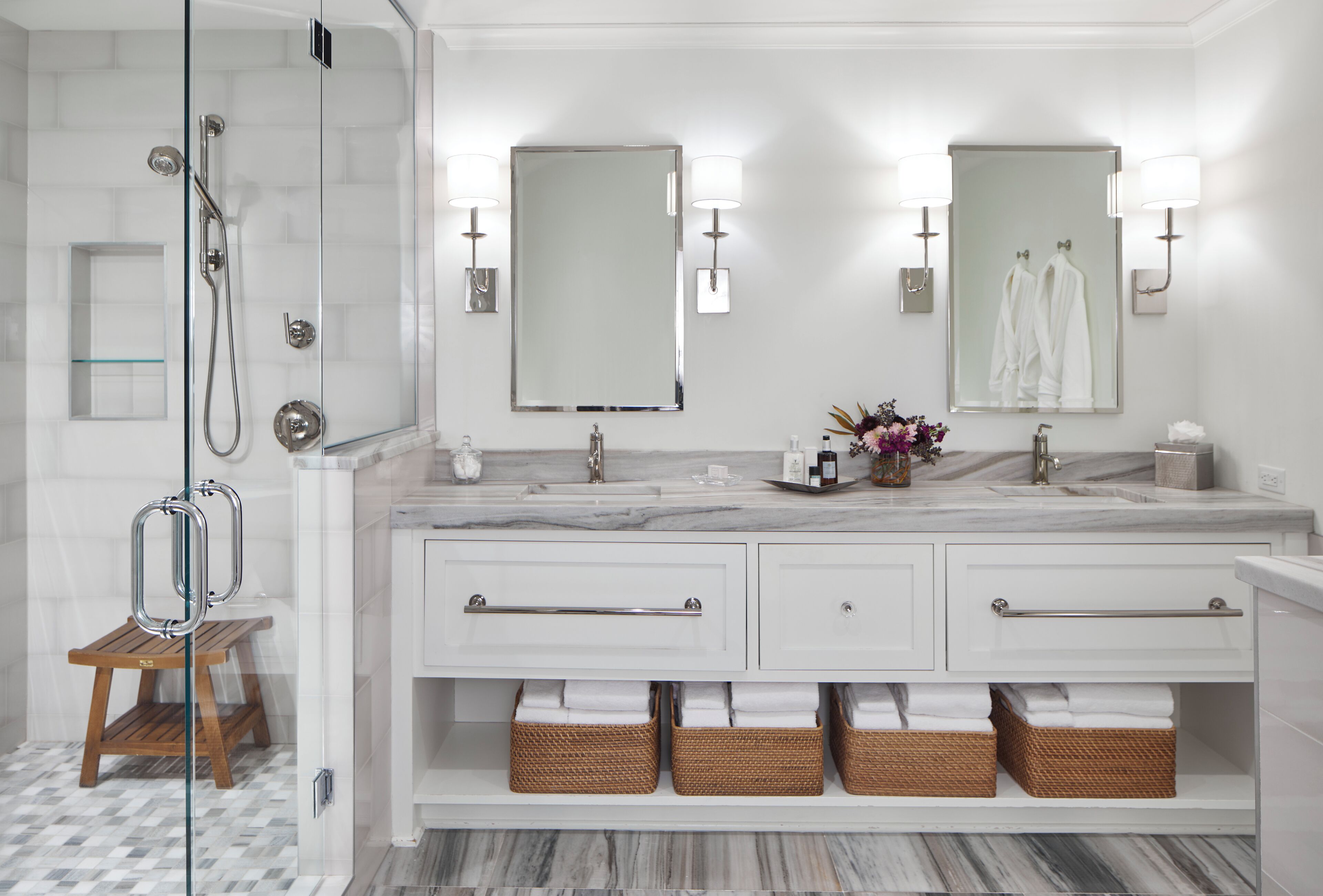 presidential suite | bathroom | shower, free toiletries, hair dryer, bathrobes