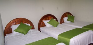 Basic Triple Room | Free WiFi, bed sheets