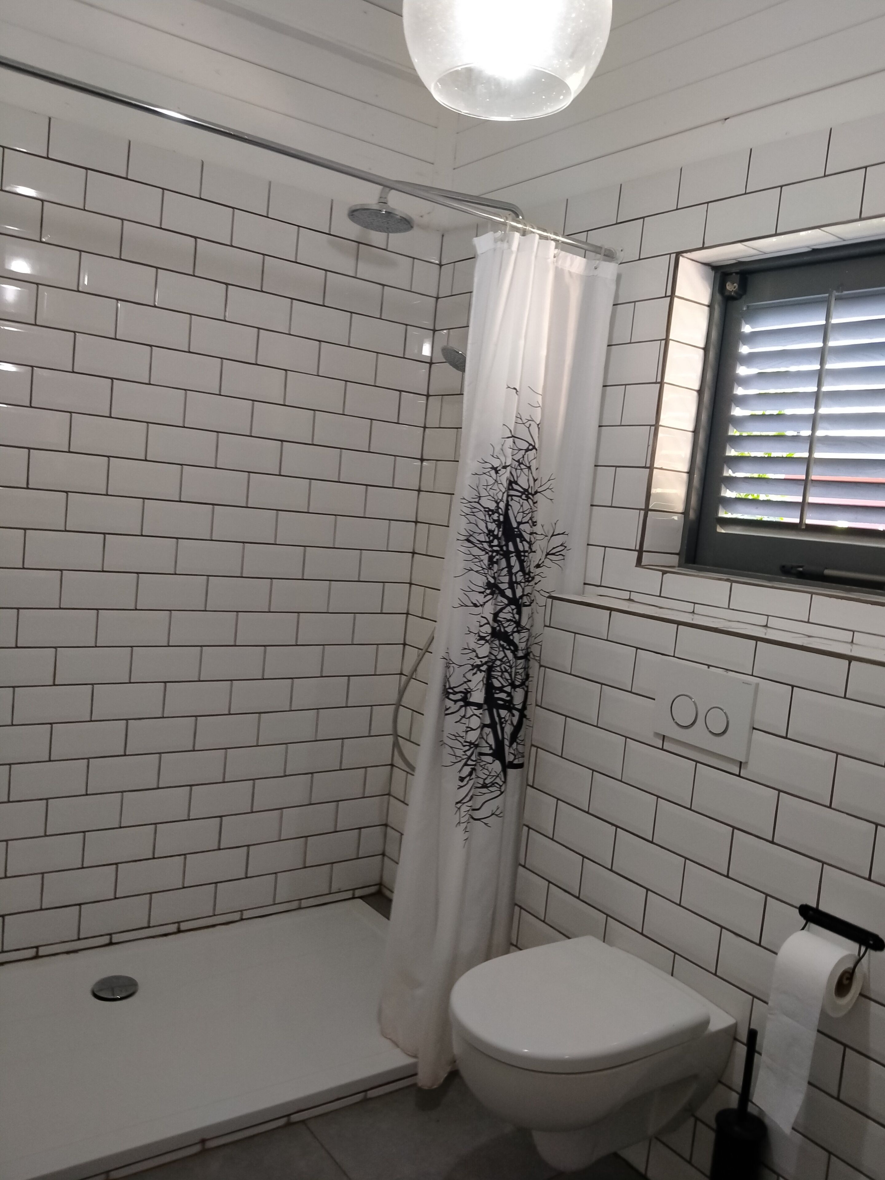 chalet, 2 bedrooms | bathroom | shower, hair dryer, towels