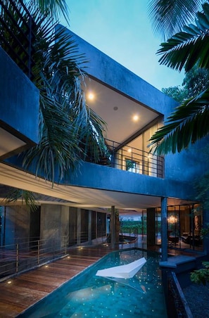 Indoor pool, outdoor pool