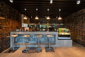 Bar (on property) - The Smith House (Langkawi)