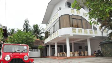 Fachada da propriedade