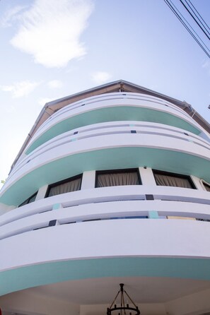 Exterior - Live in the happiness (Zhushan)