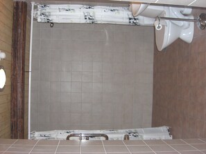 Apartment (5 guests) | Bathroom | Shower - Hagestad 47 (Loderup)