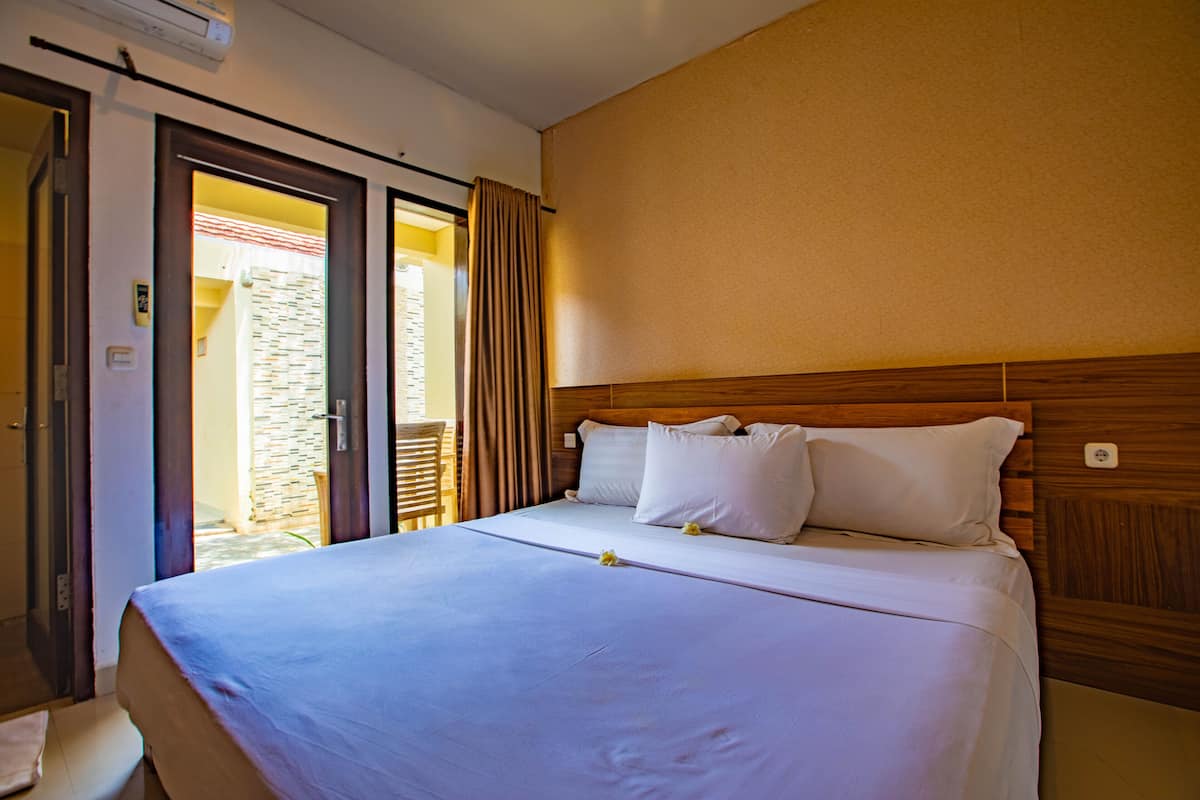 Standard Room | 1 bedroom, desk, free WiFi, bed sheets