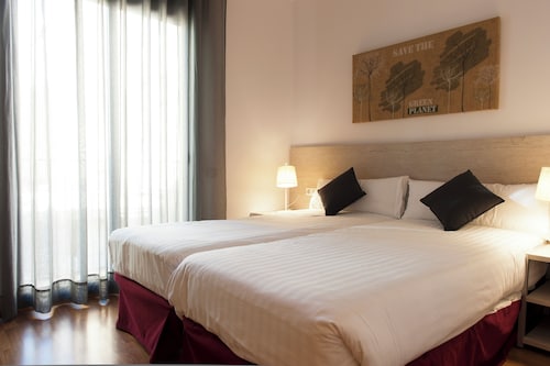 MH Apartments Gracia 