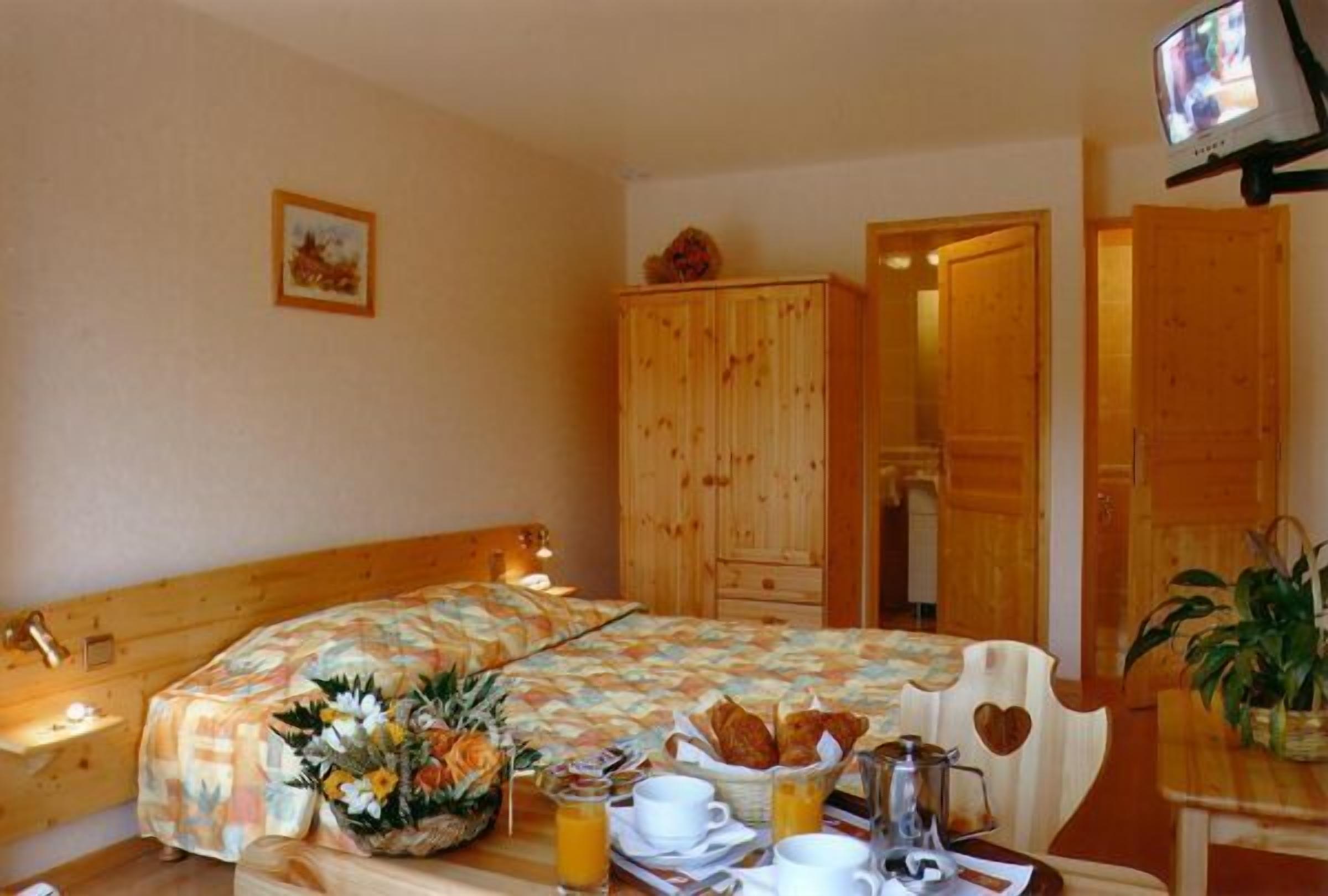 room service – dining