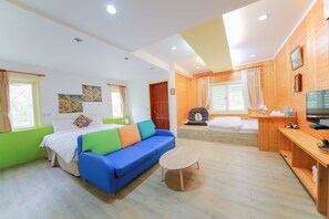 Quadrupla familiare (Japanese) | Wi-Fi gratuito, lenzuola, accesso in sedia a rotelle