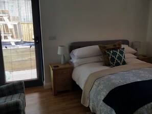 Premium Double Room, Ensuite | Miscellaneous