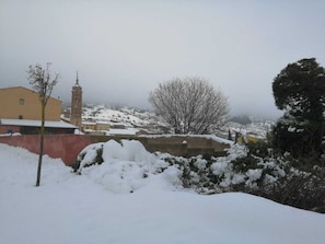 Exterior - Albergue Báguena - Hostel (Baguena)