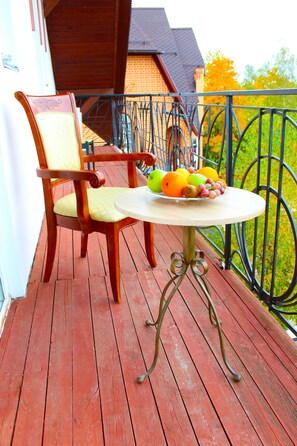 Superior Double or Twin Room | Balcony - Ecotel Snegirek (Snegiri)