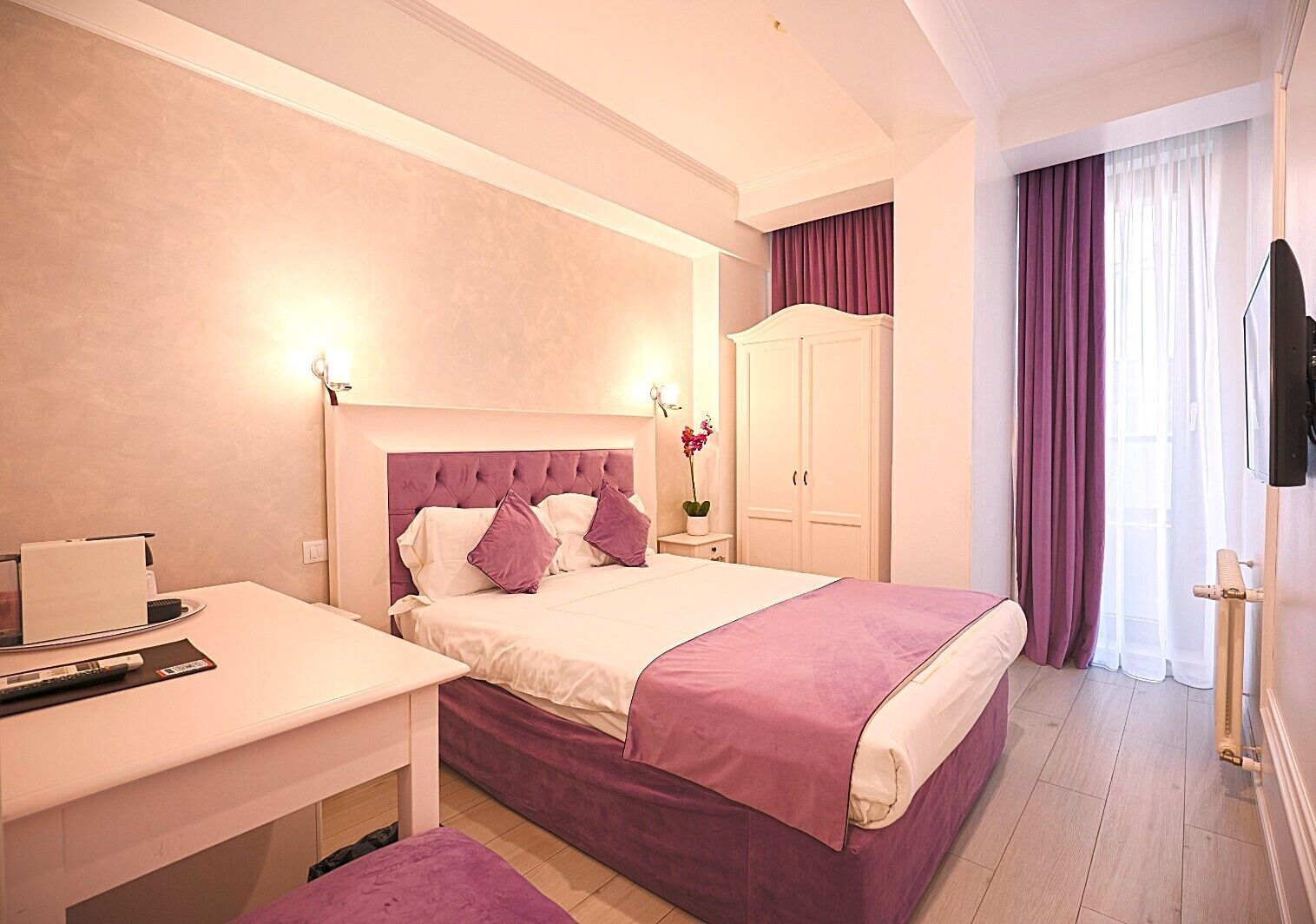 Rom – deluxe, balkong | Romfasilitet