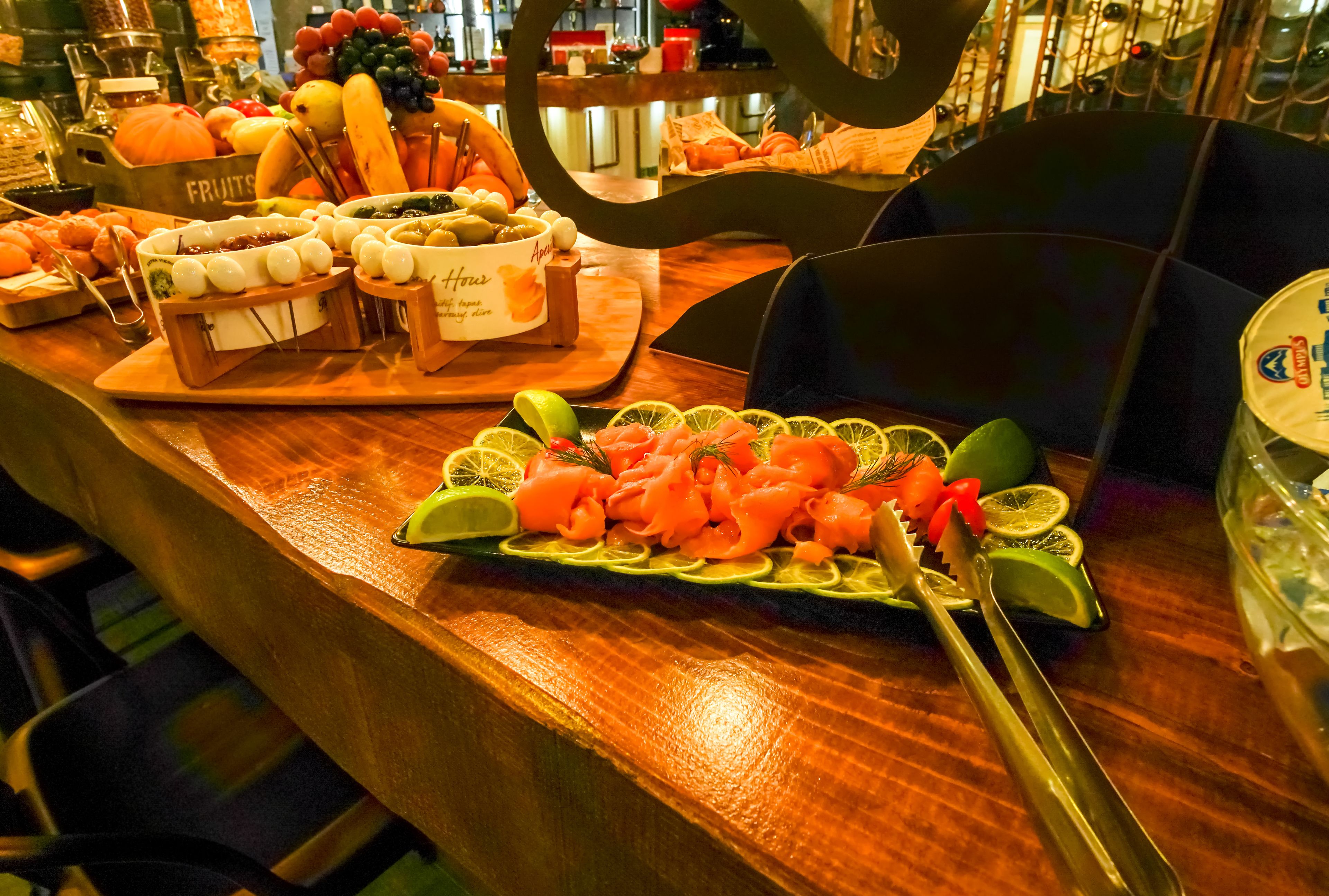 daily buffet breakfast (eur 15 per person)