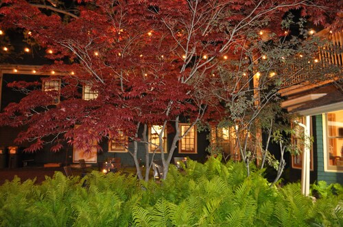 Holman's Heritage Suites