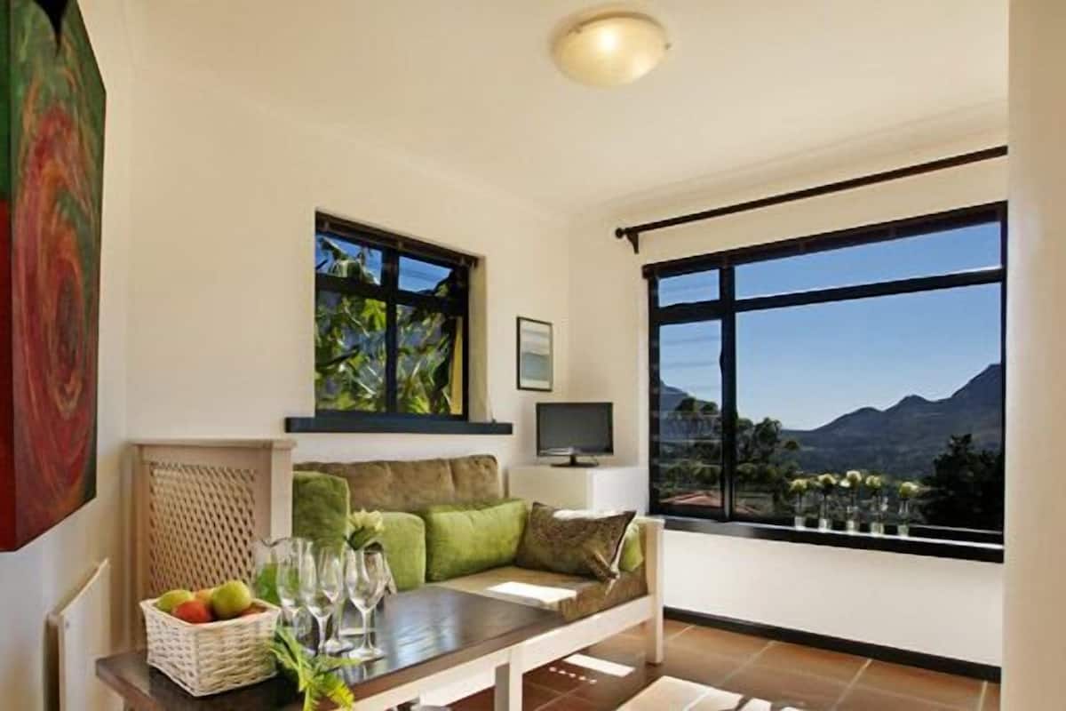 1 bedroom, minibar, in-room safe, free WiFi
