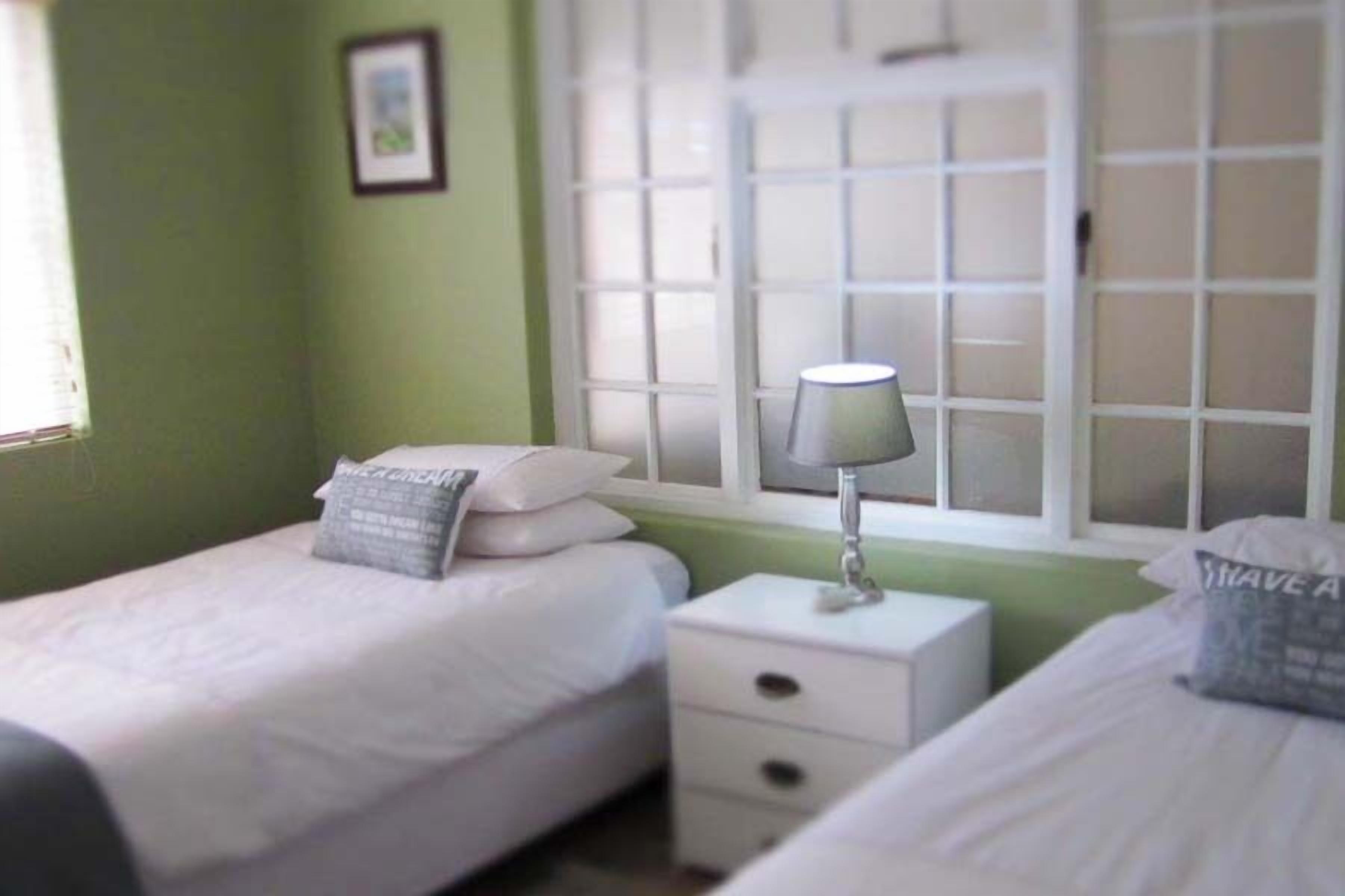 Rumah Standar, 6 kamar tidur | 6 kamar tidur, meja kerja, setrika/meja setrika, dan Wi-Fi gratis