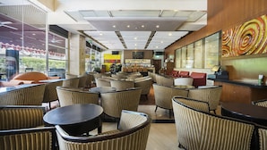 Coin salon dans le hall