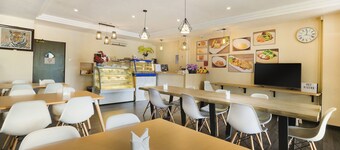 ZEN Rooms Basic Bendemeer