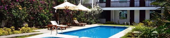 Seasonal outdoor pool