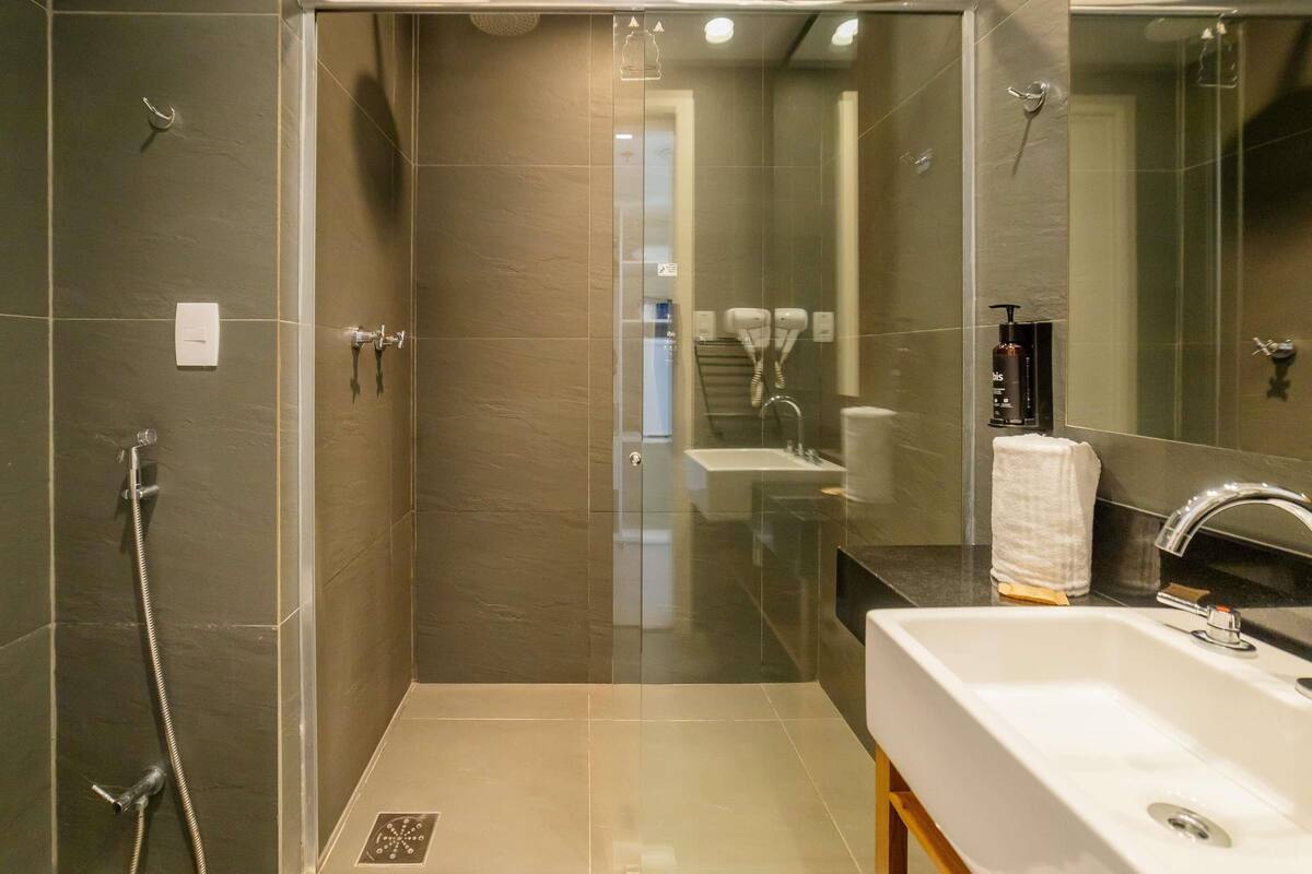 Minibar, in-room safe, desk, blackout curtains
