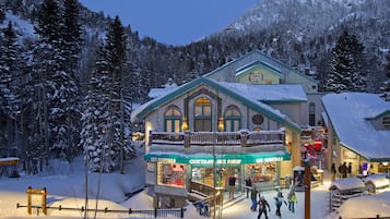 DĂ©tail de lâextĂ©rieur