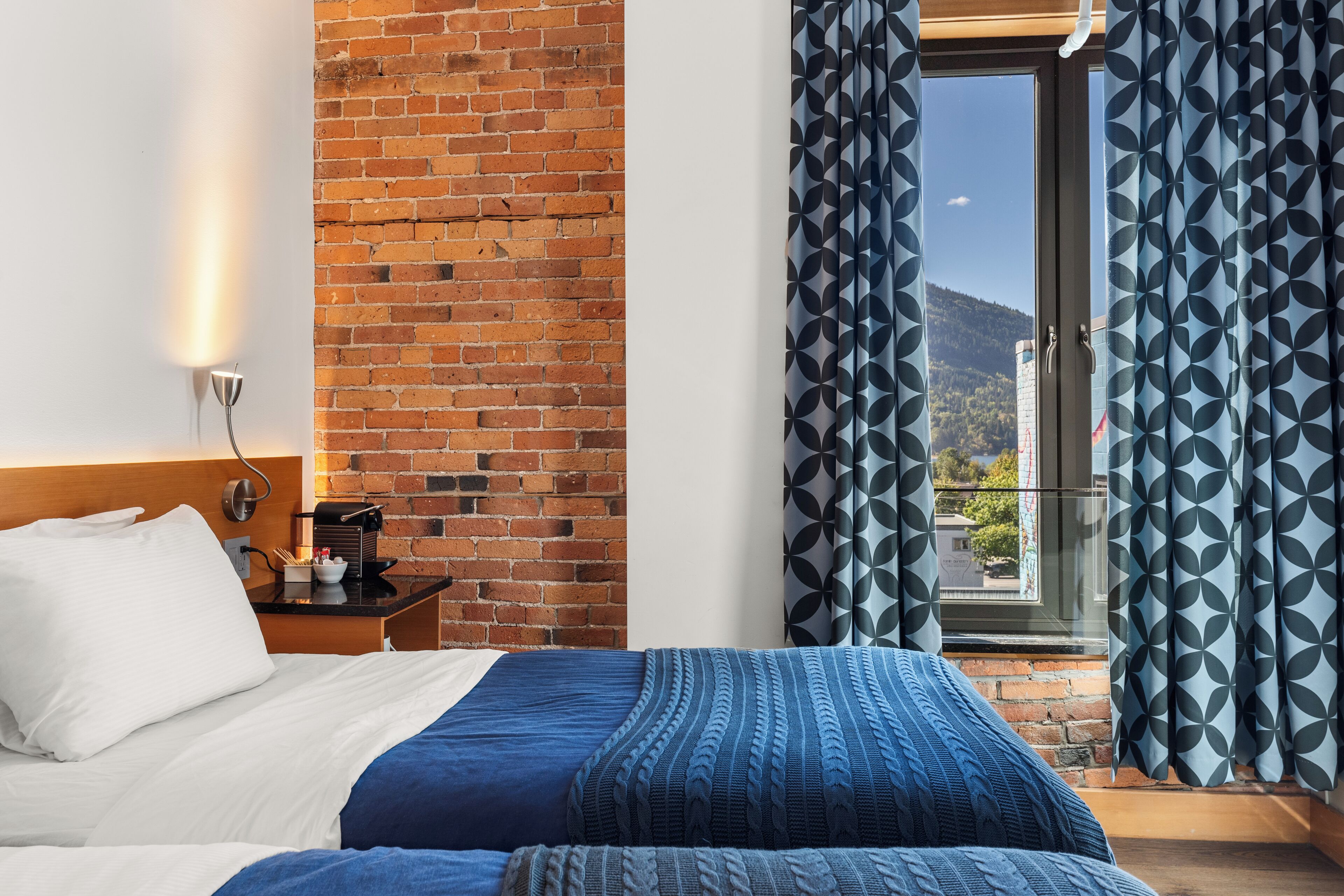 standard room, 2 single beds | 1 bedroom, premium bedding, pillow-top beds, blackout curtains