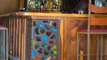 Bar (en el alojamiento)