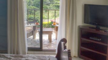 Chambre Lune de Miel, 1 chambre, balcon, vue lac | Terrasse/Patio