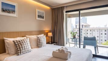 Family Suite, 2 Bedrooms, Balcony | 2 bedrooms, in-room safe, desk, blackout curtains
