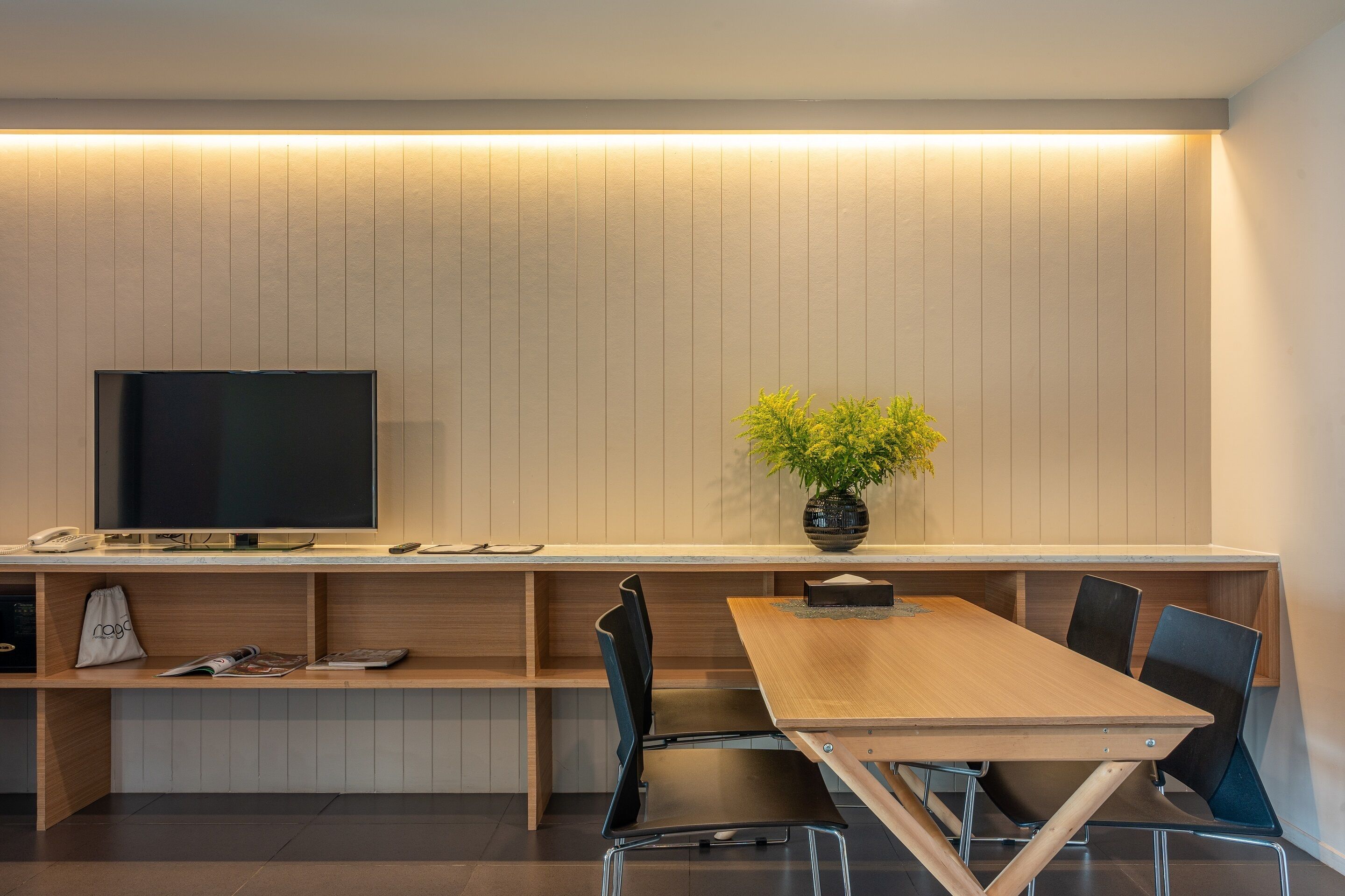 family suite, 2 bedrooms, balcony | in-room dining