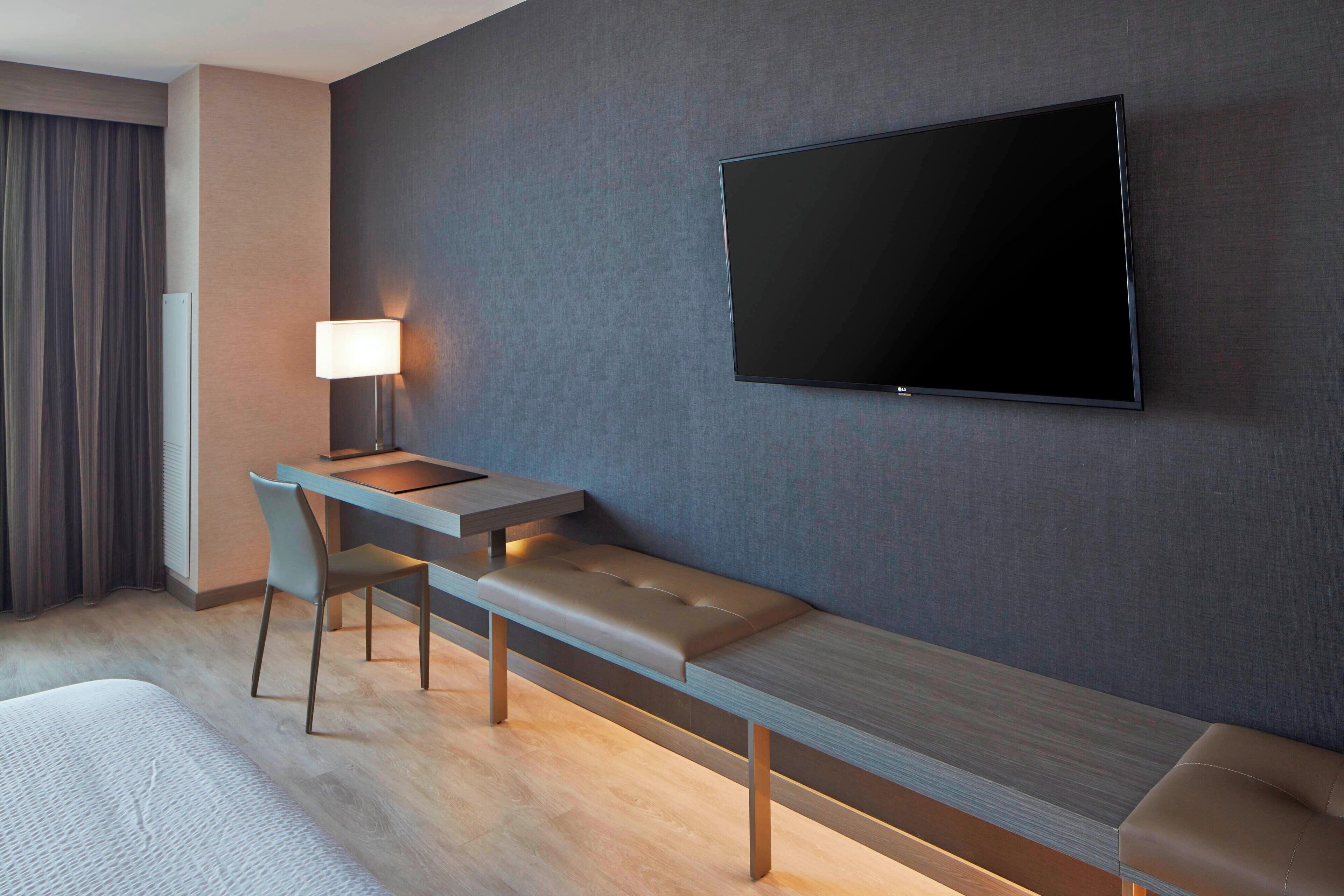 hypo-allergenic bedding, desk, iron/ironing board, free wifi