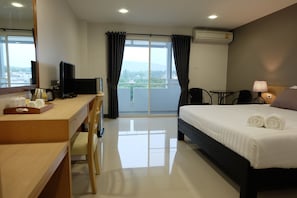 Standard Double Room | Room amenity - Wisdom Residence (Hat Yai)