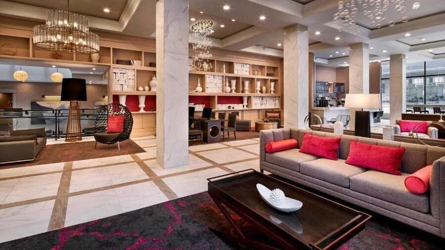 Sonesta Hotel Baltimore Inner Harbor