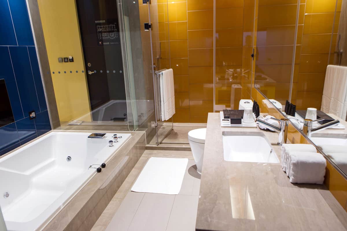 Standard Suite (Check in time starts from 6pm) | Jetted tub