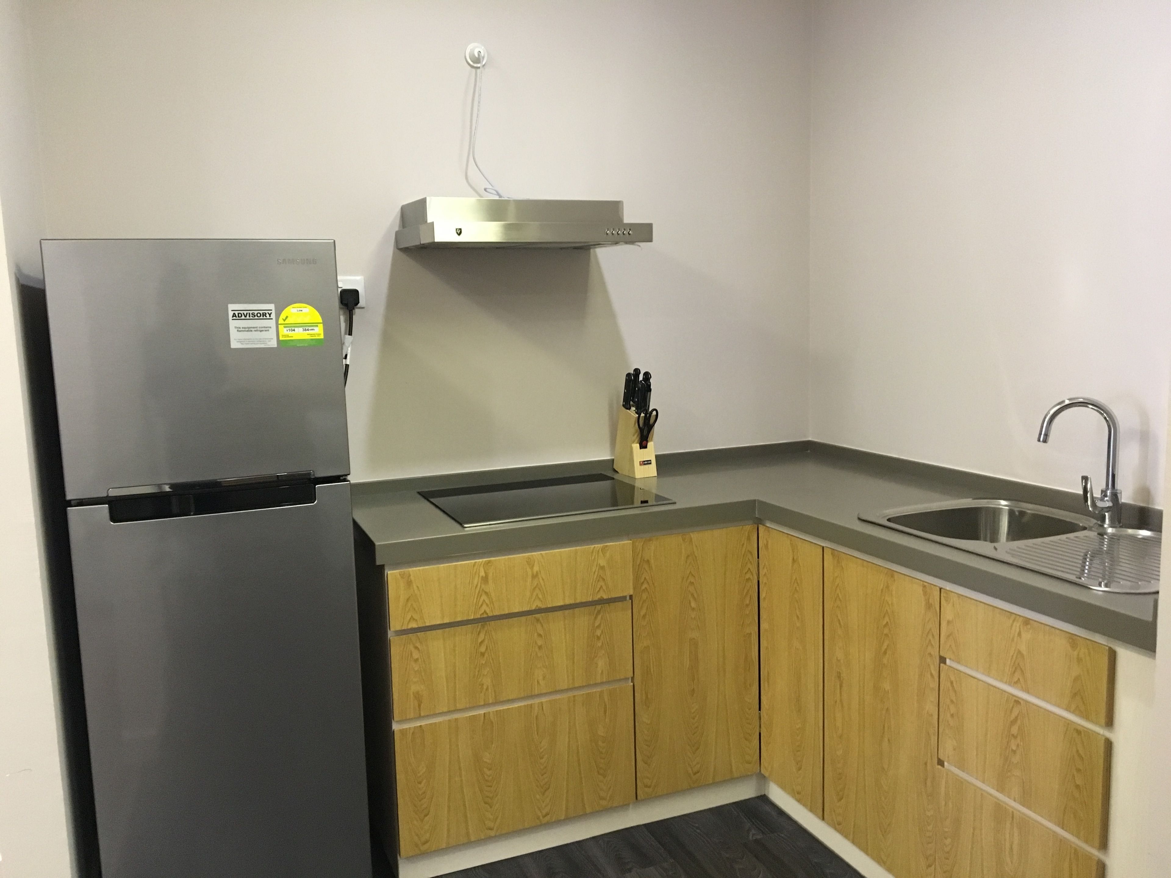 deluxe suite | private kitchen | electric kettle