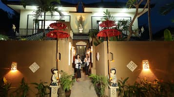 Bagian depan properti