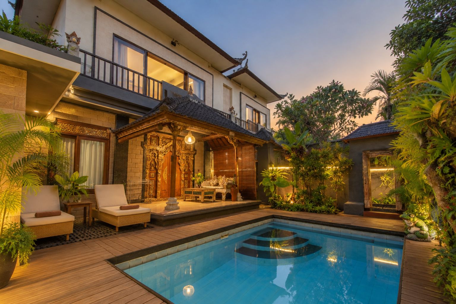 Private pool