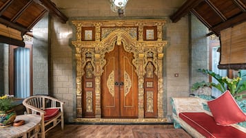 Detall de l'interior