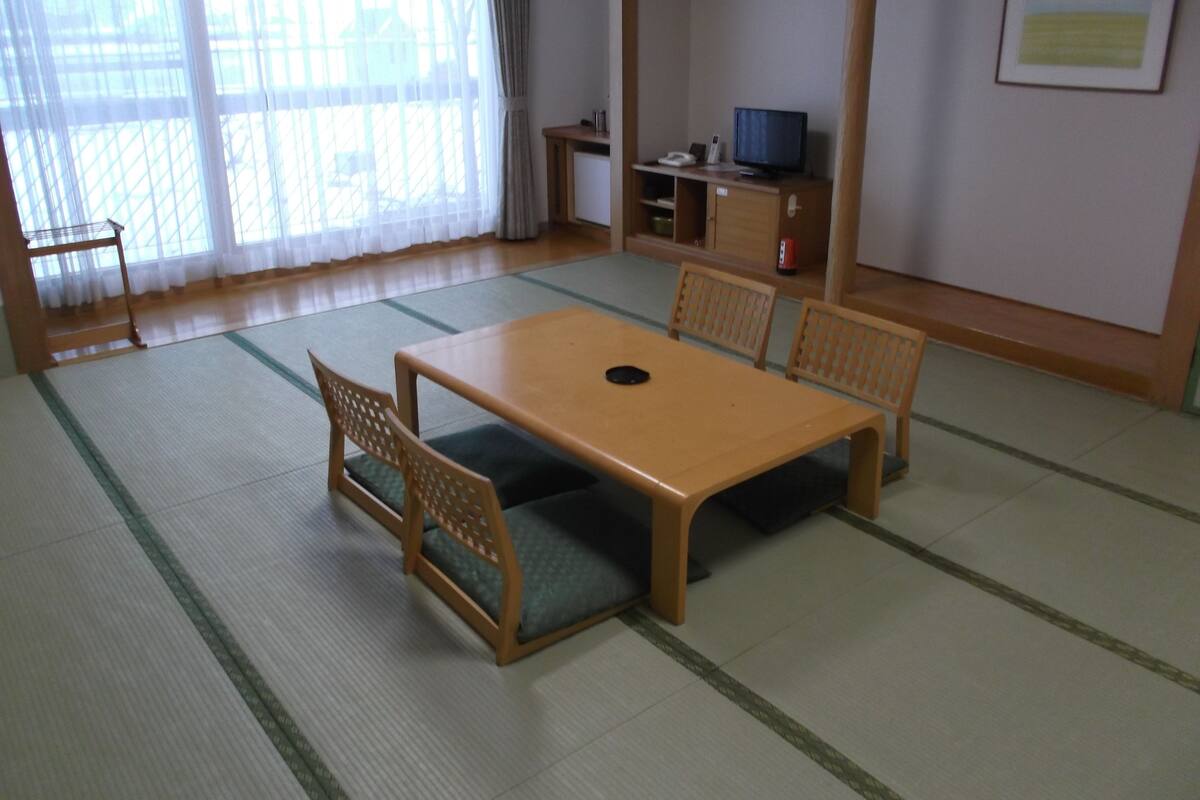 传统客房 | 起居区