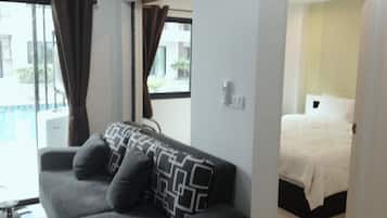 Pool Access Room | Room amenity