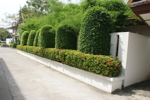 บริเวณภายนอก