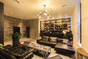 Lobby sitting area - Trang BLUE (Seoul)